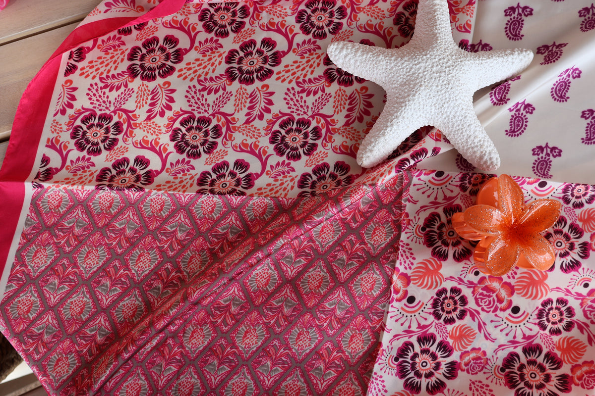 Foulard Fuchsia Avec Motifs AURELIO