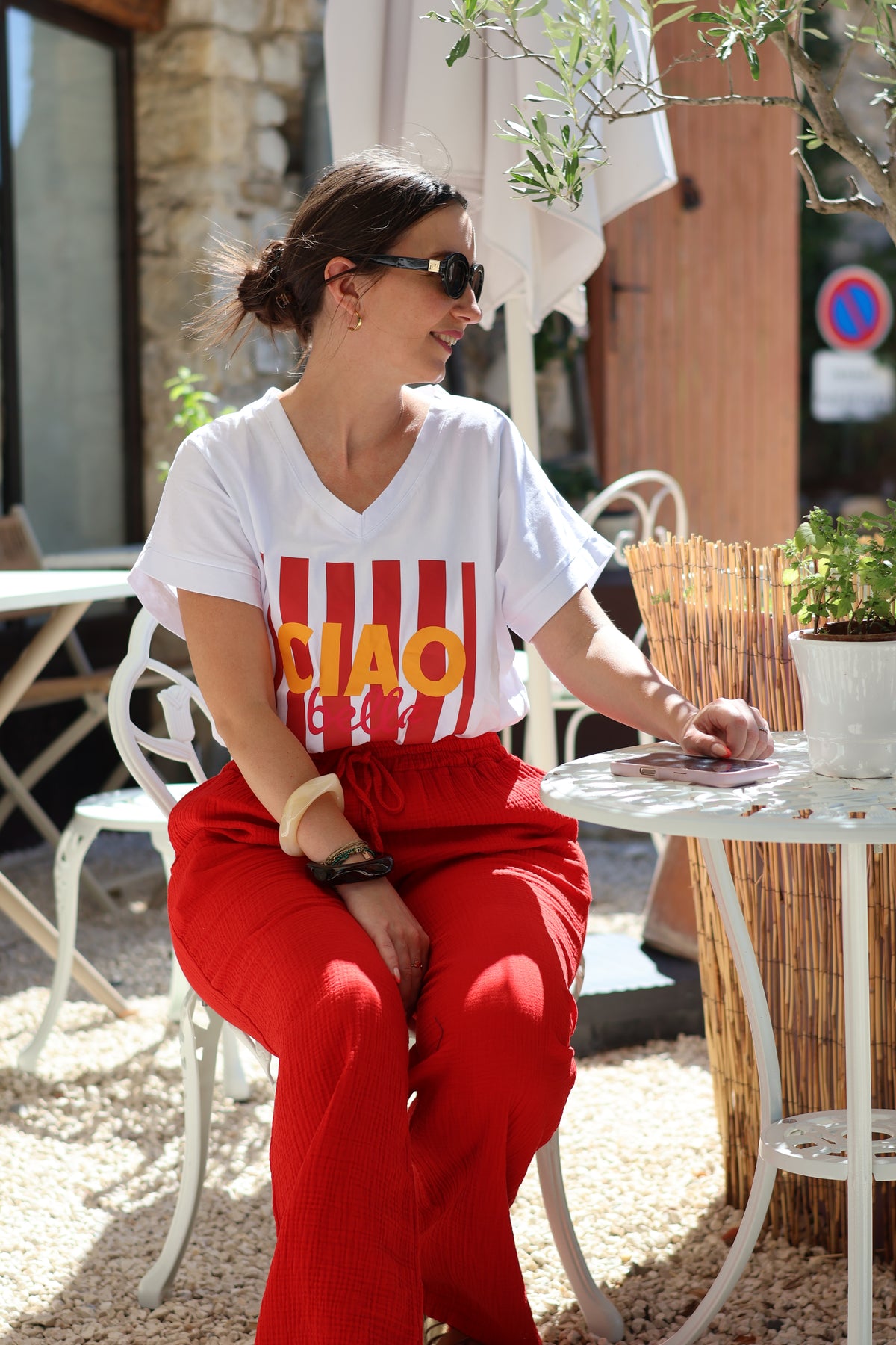 T-Shirt col V CIAO BELLA Rouge