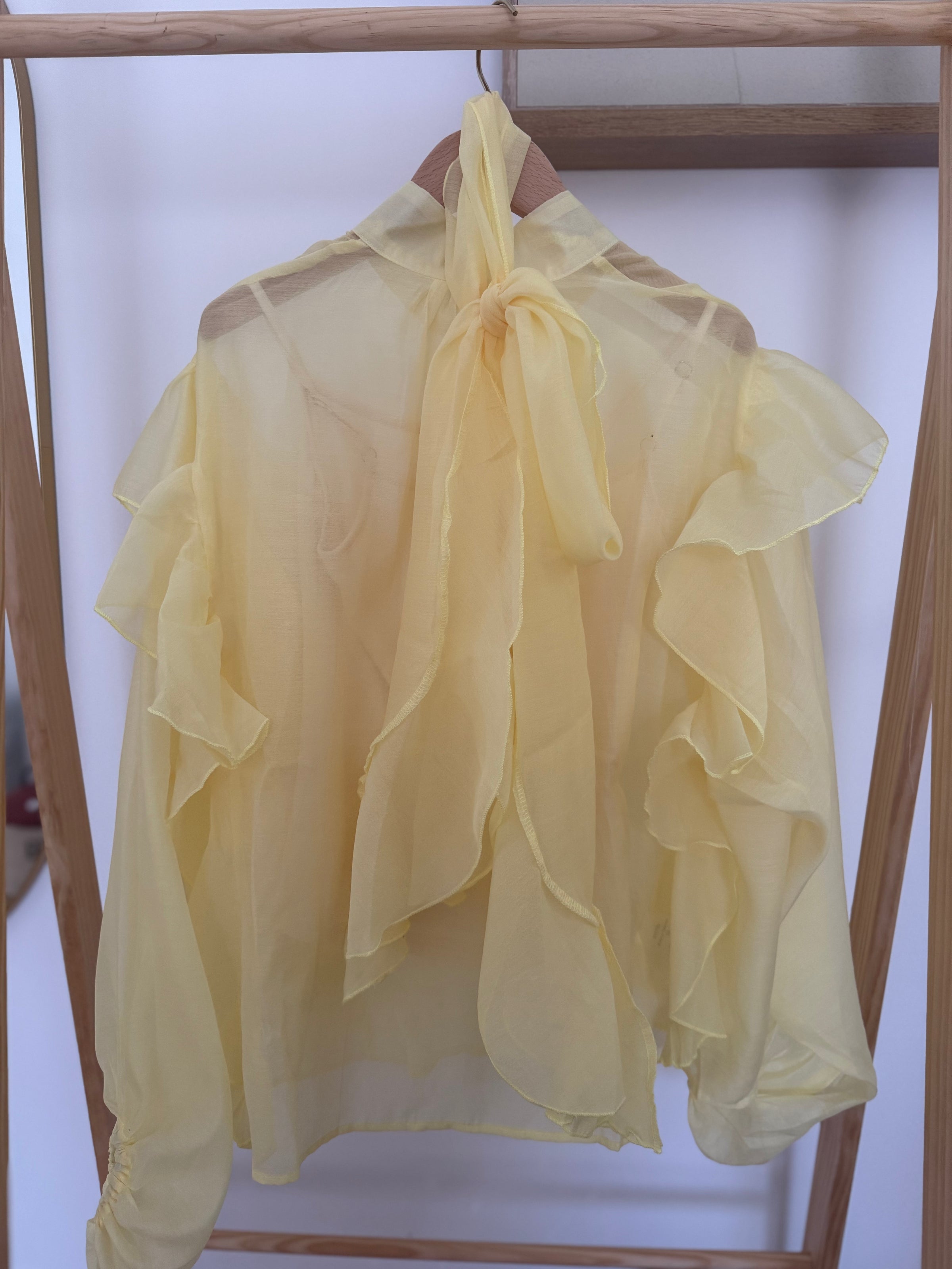 Blouse boutonnée jaune CLARA