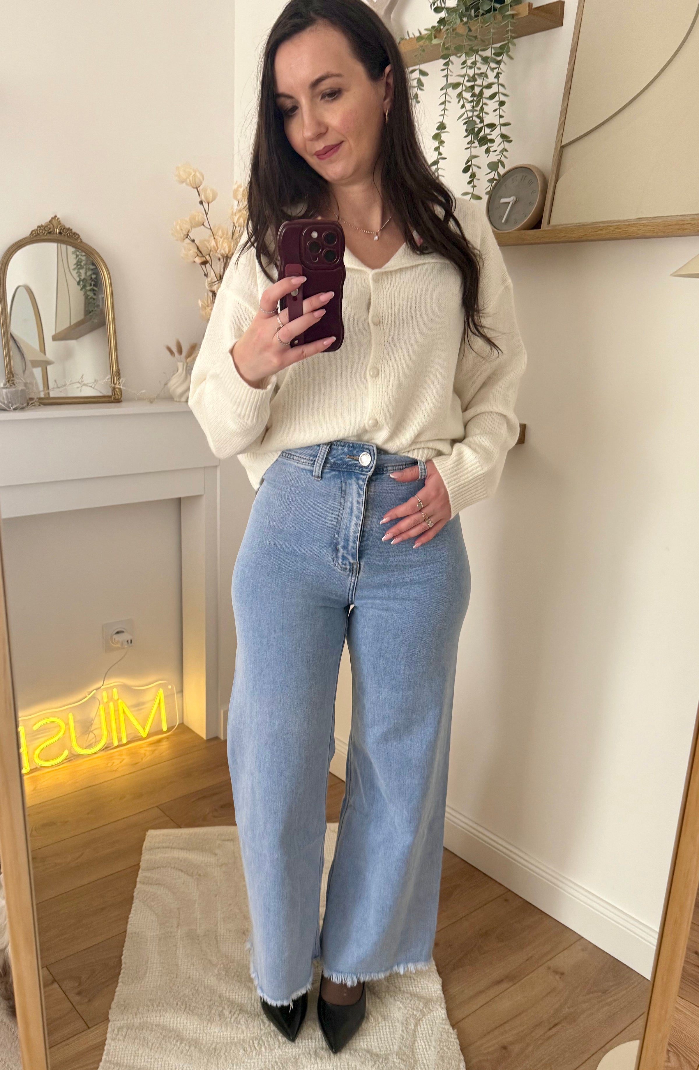 Gilet boutonné col revers brodé LOUISE