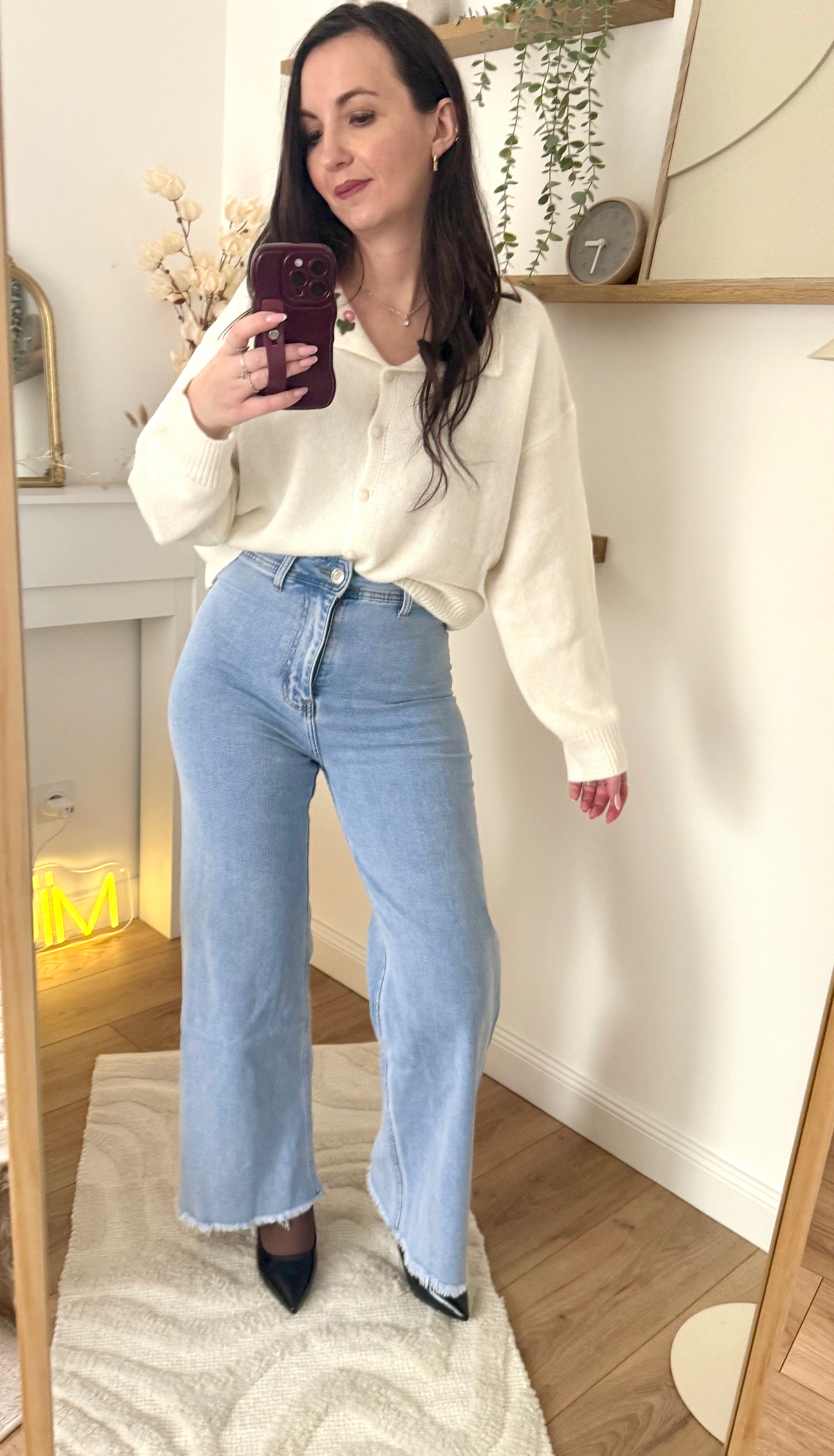 Gilet boutonné col revers brodé LOUISE