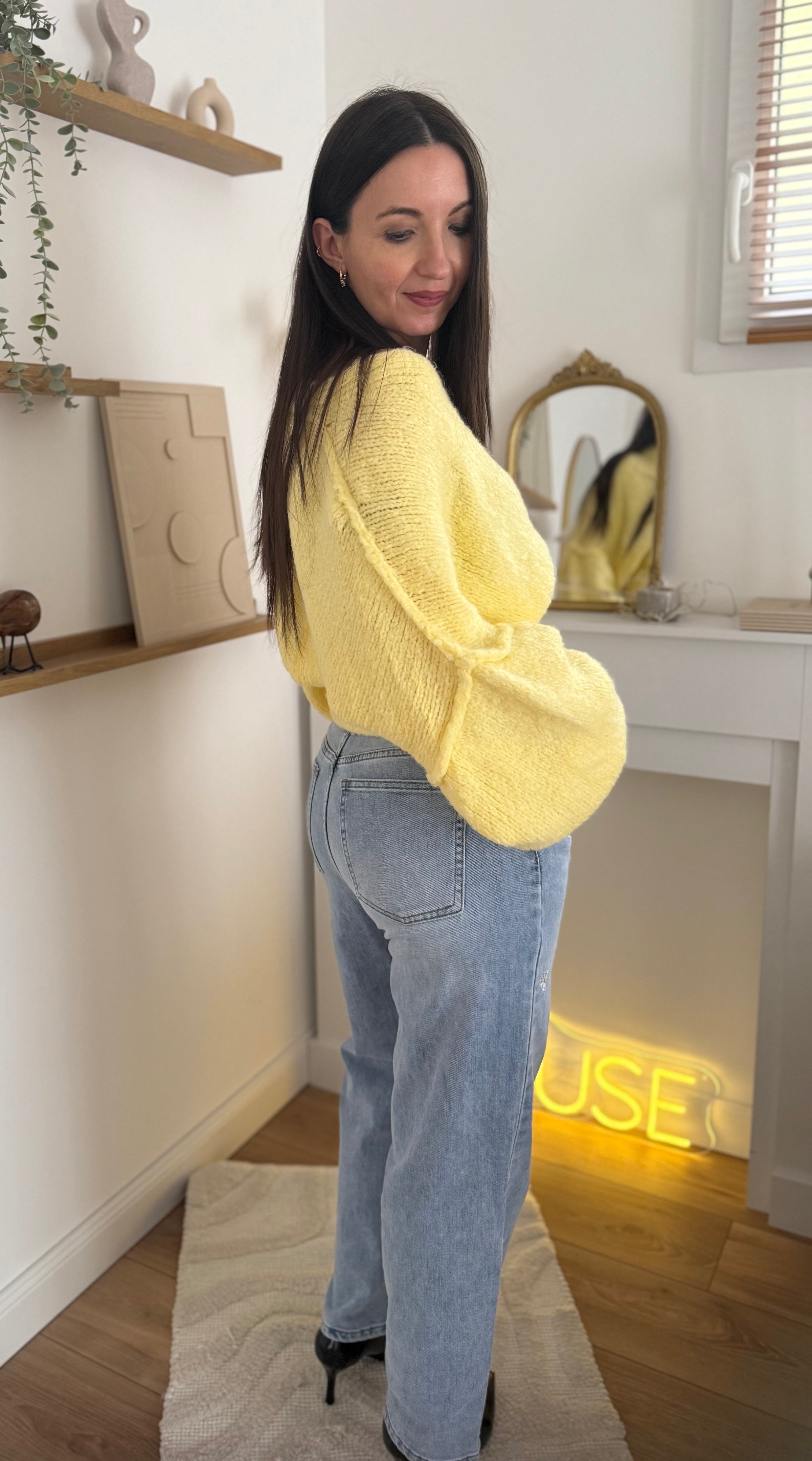 Jean fleuri brodé MARGUERITE