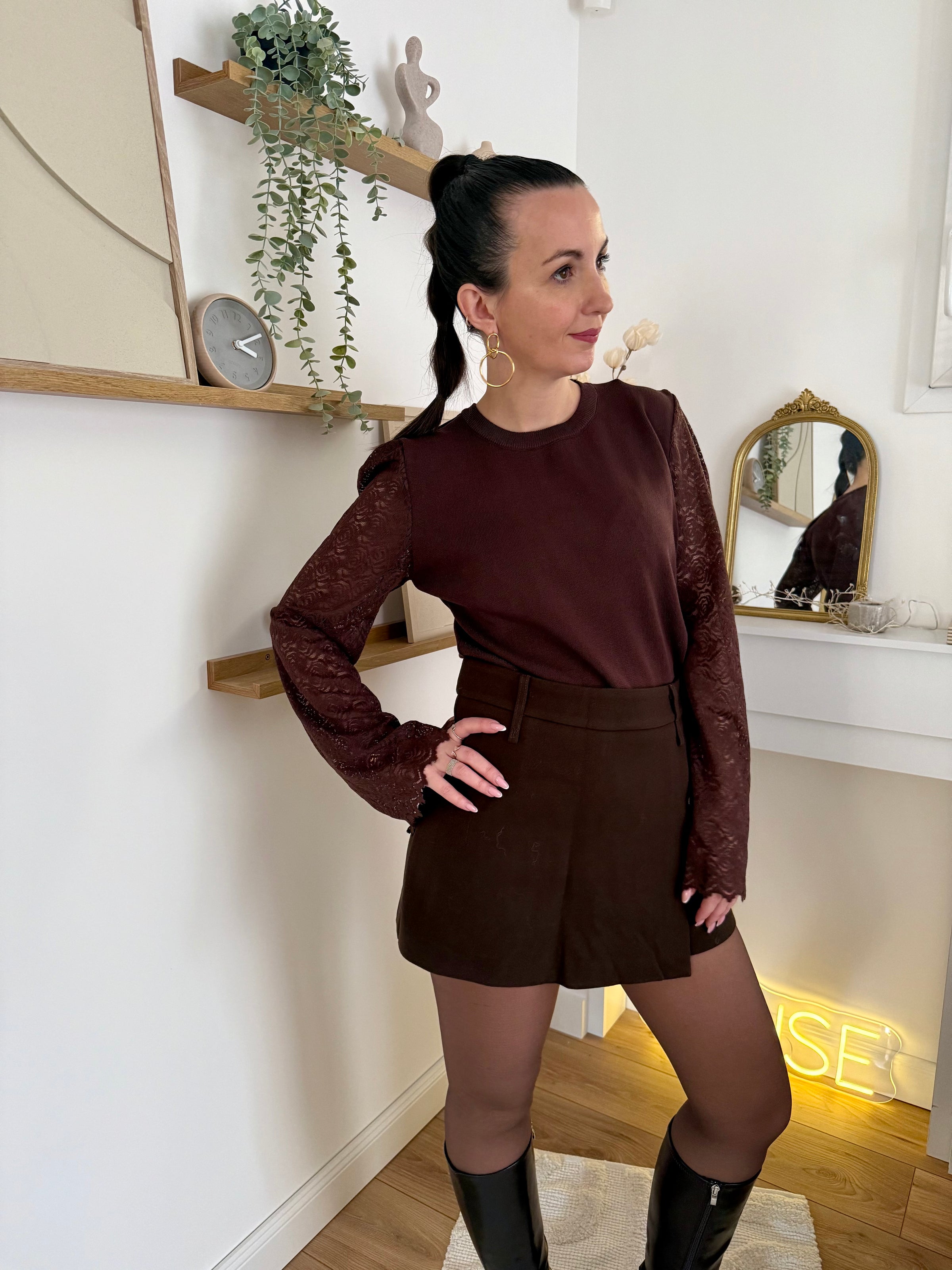 Pull en dentelle élégante MARTA