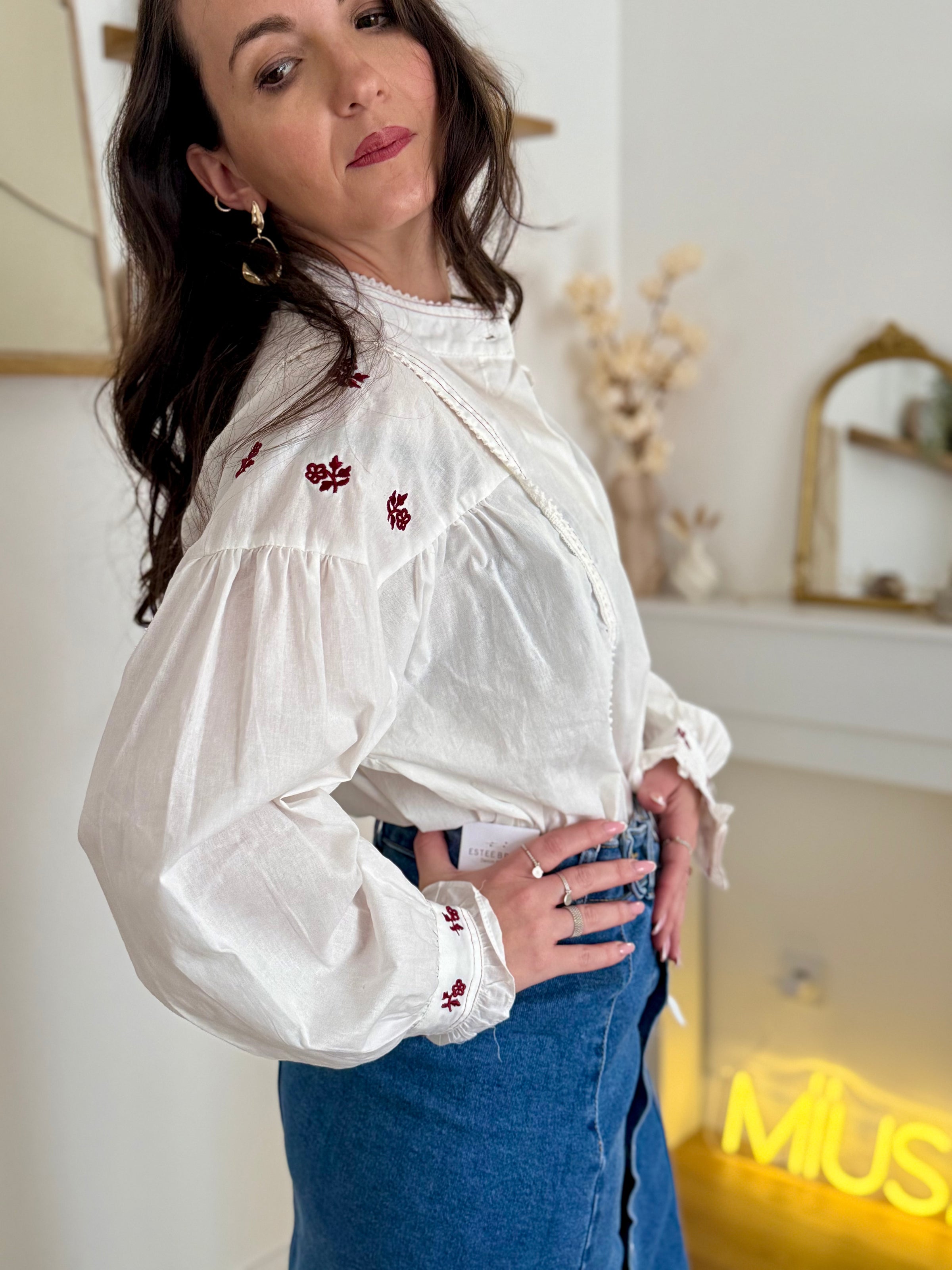 Blouse brodée AURORE