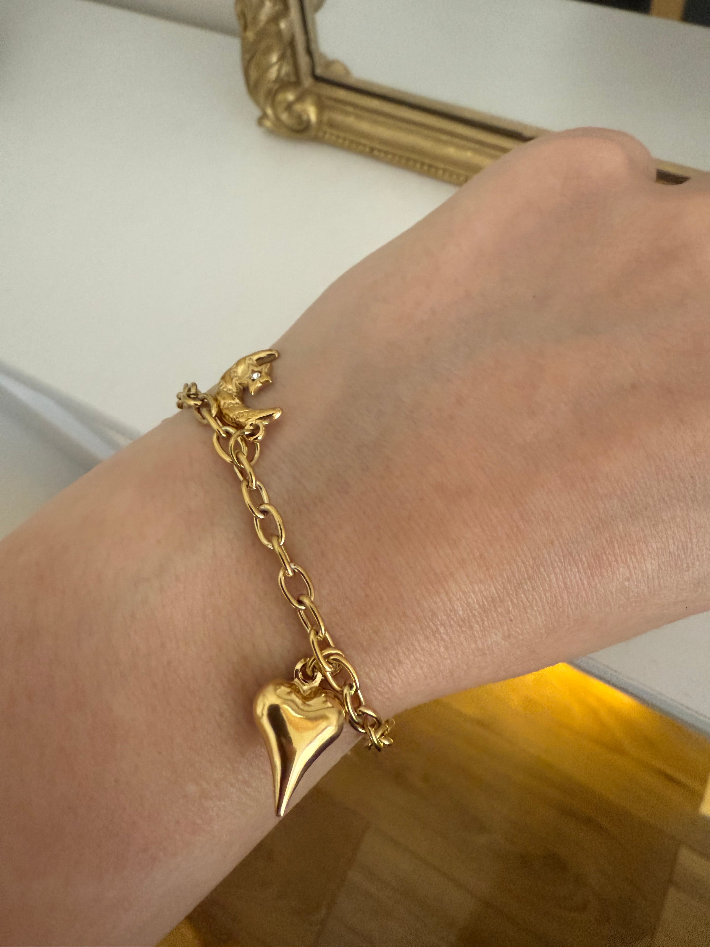 Bracelet avec breloques doré CARRIE