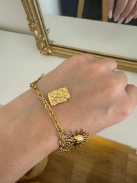 Bracelet avec breloques doré CARRIE