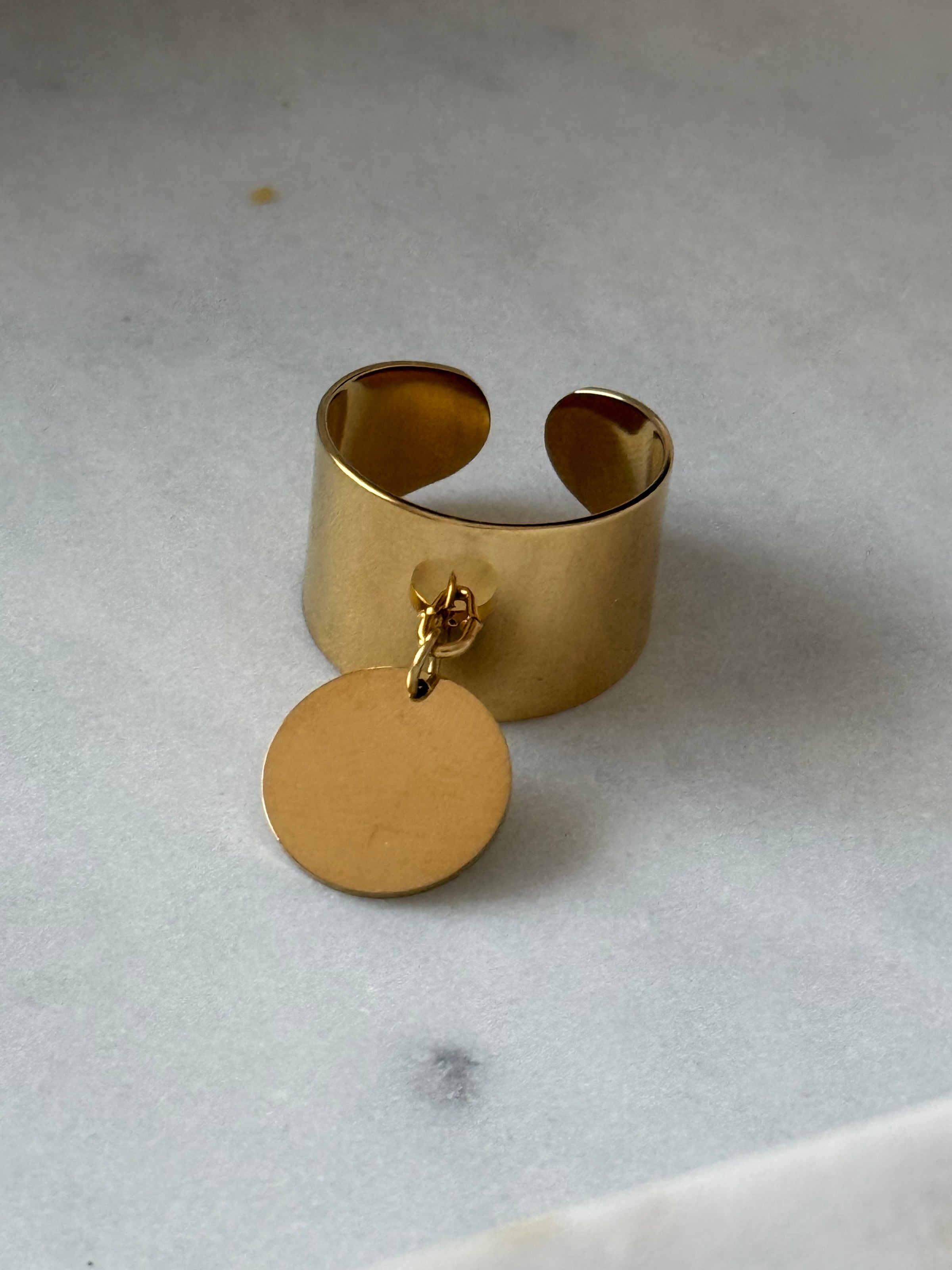 Bague avec pastille dorée MÉLANIE