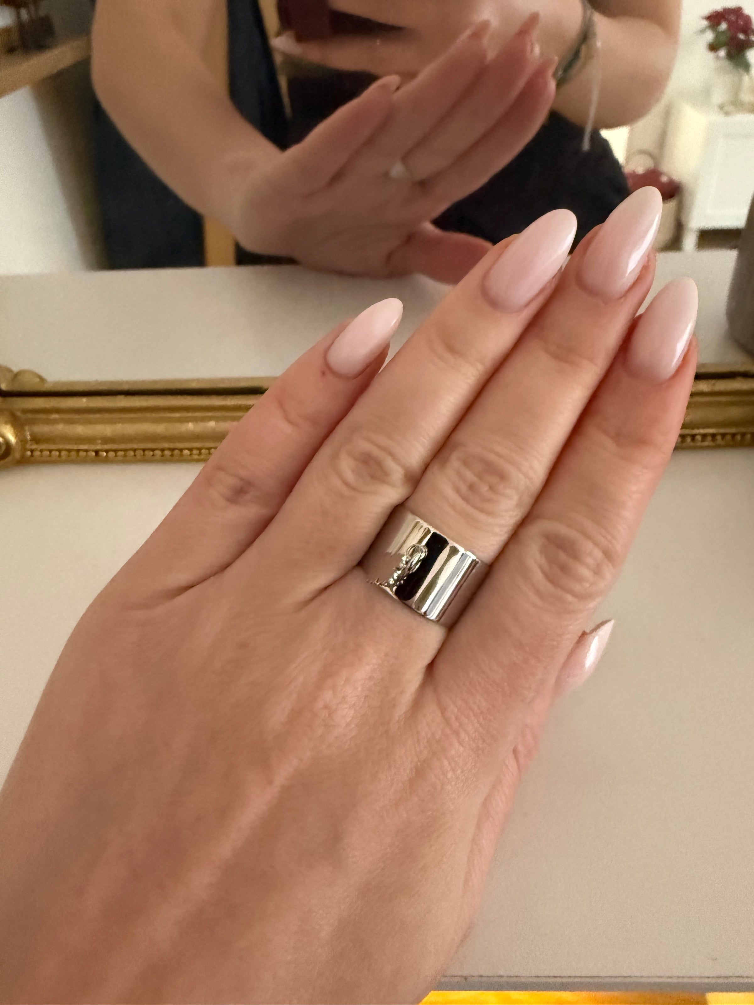 Bague argentée avec pampille MELISSA