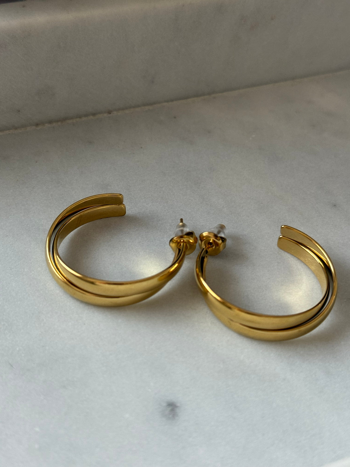 Boucles d'oreilles doubles créoles dorées HORTANCE