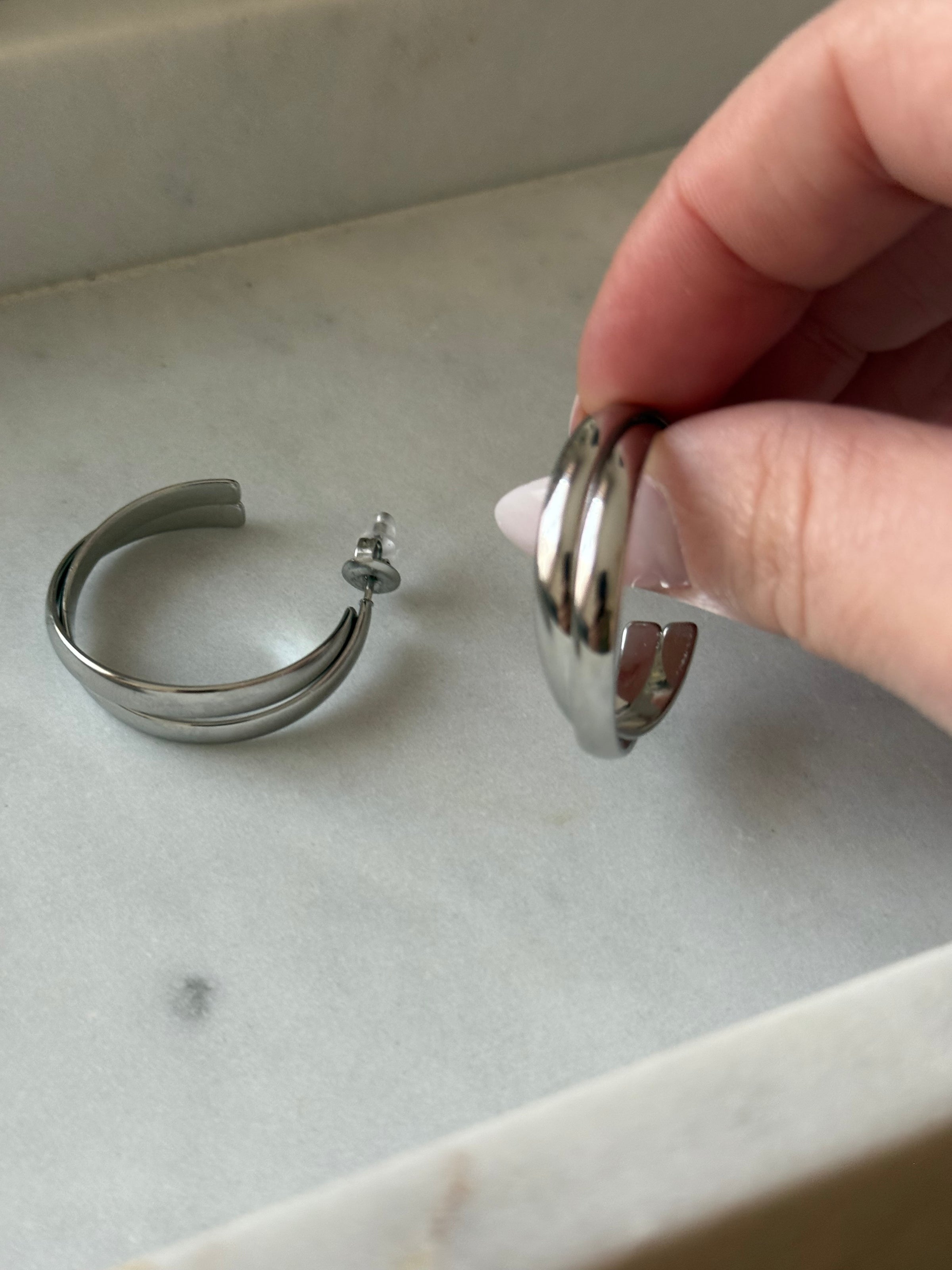 Boucles d'oreilles doubles créoles argentées HORTANCE